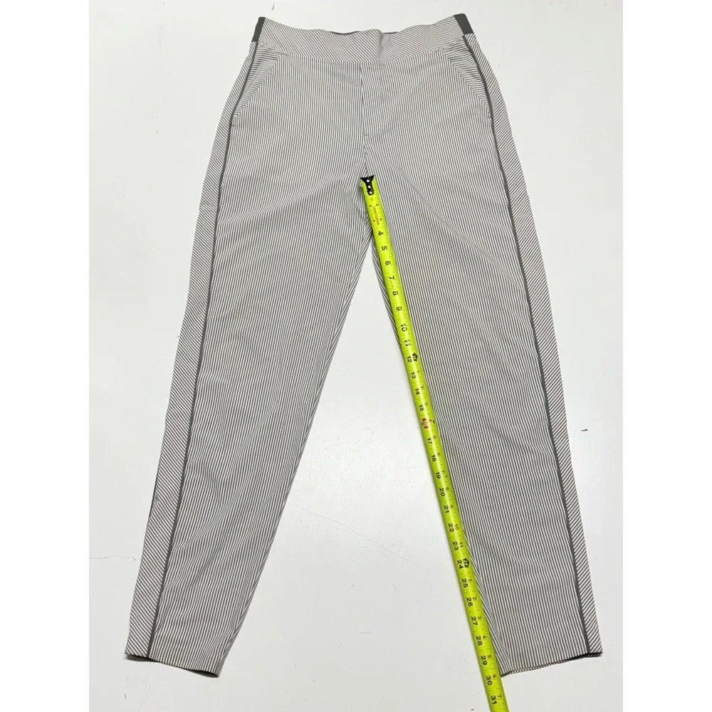 Athleta Gray White Pinstripe Athleisure Pants Women's Casual Activewear Size M - Picture 1 of 4